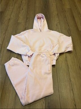SKIMS Cherry Blossom Pink Sweat Set
